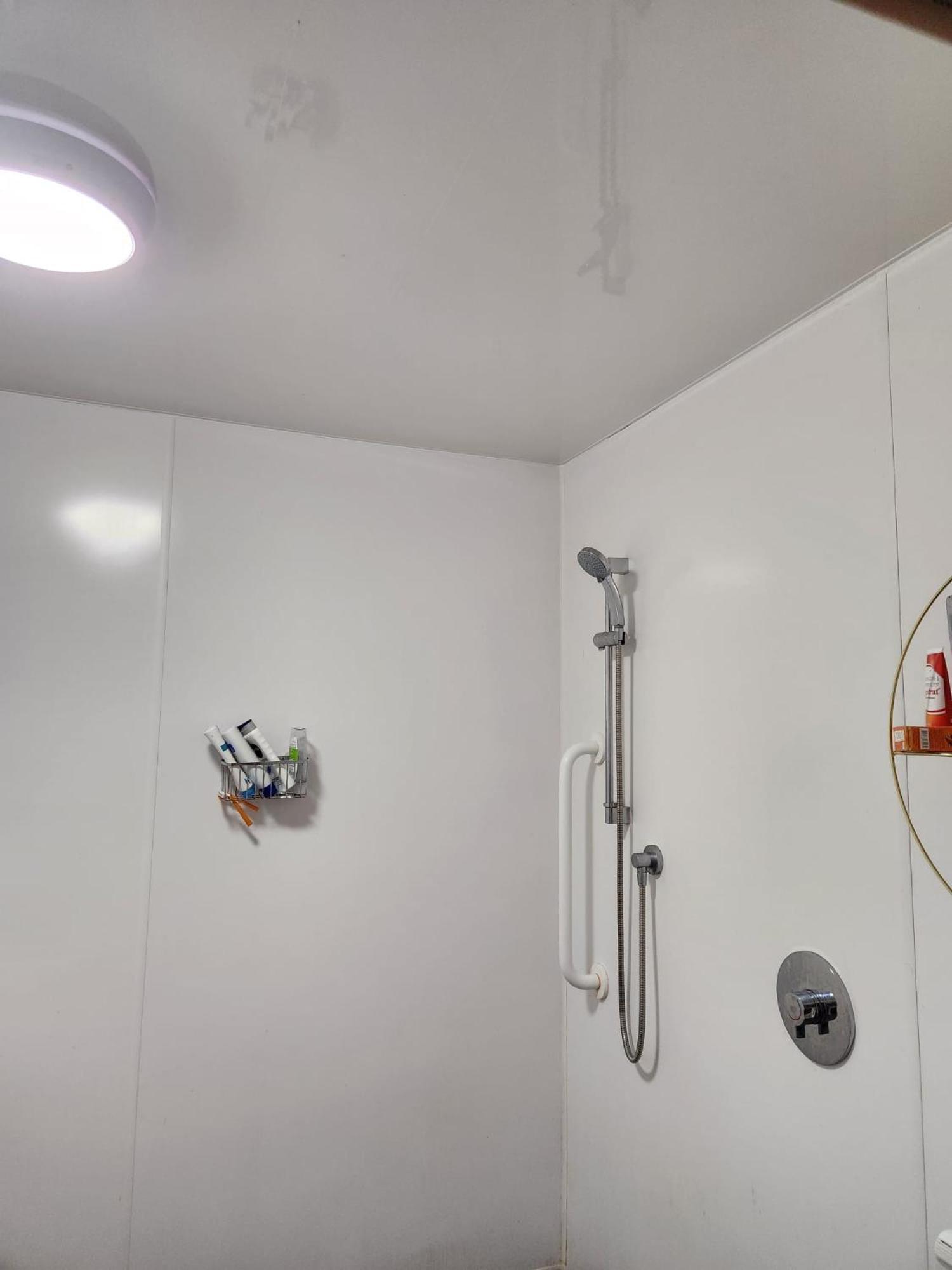 Eagle Nest Room's Caernarfon